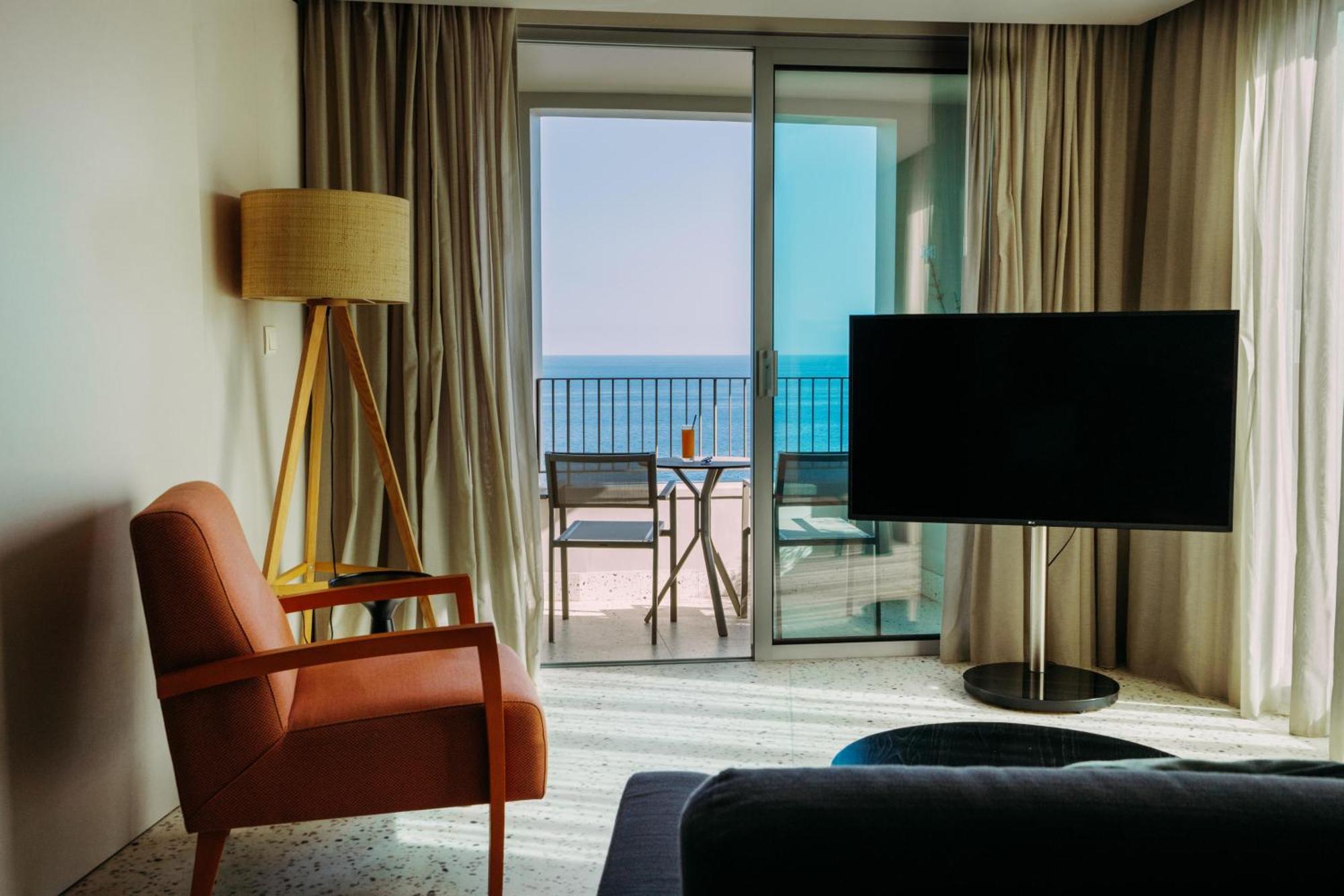 Next - By Savoy Signature Funchal  Luaran gambar