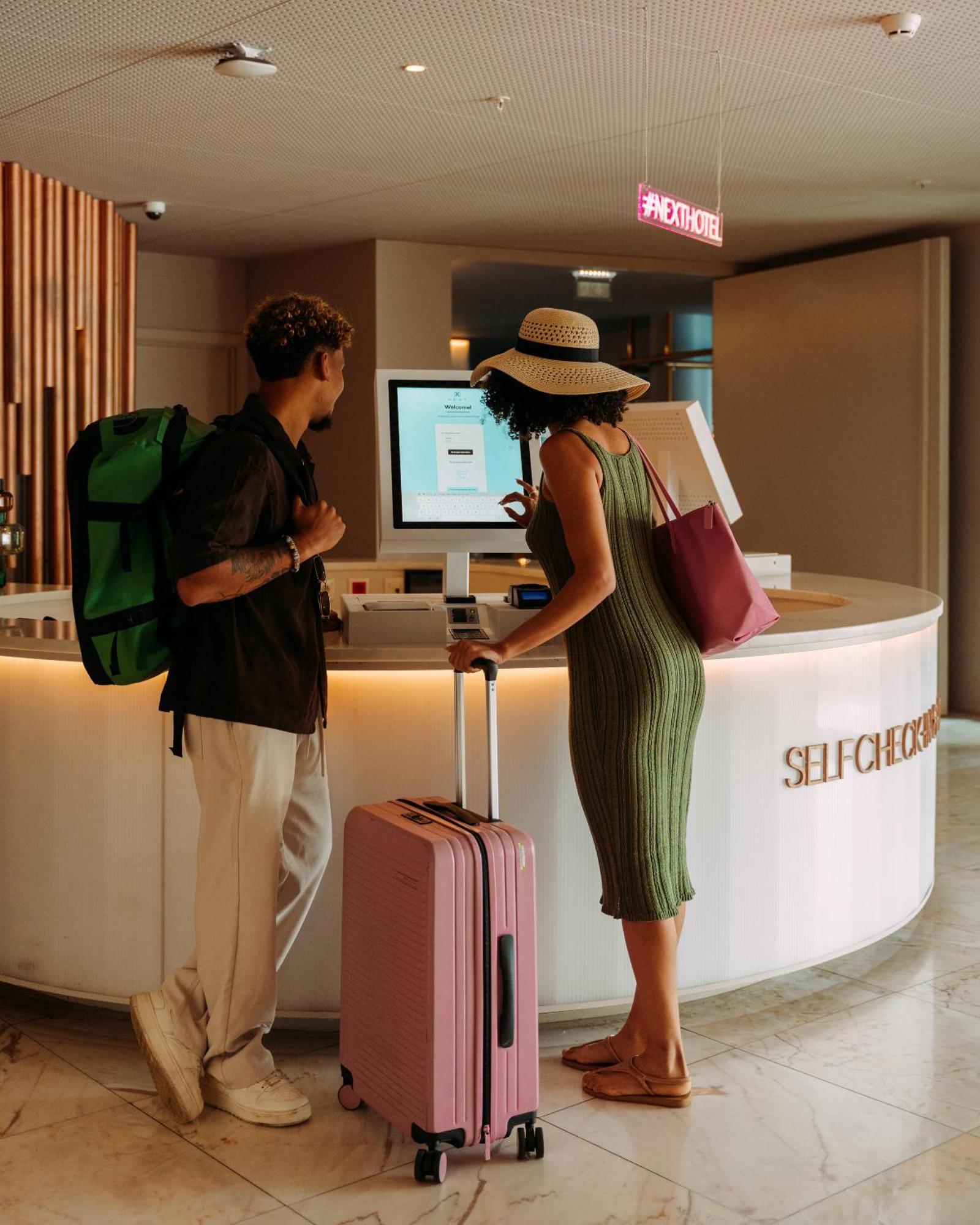 Next - By Savoy Signature Funchal  Luaran gambar