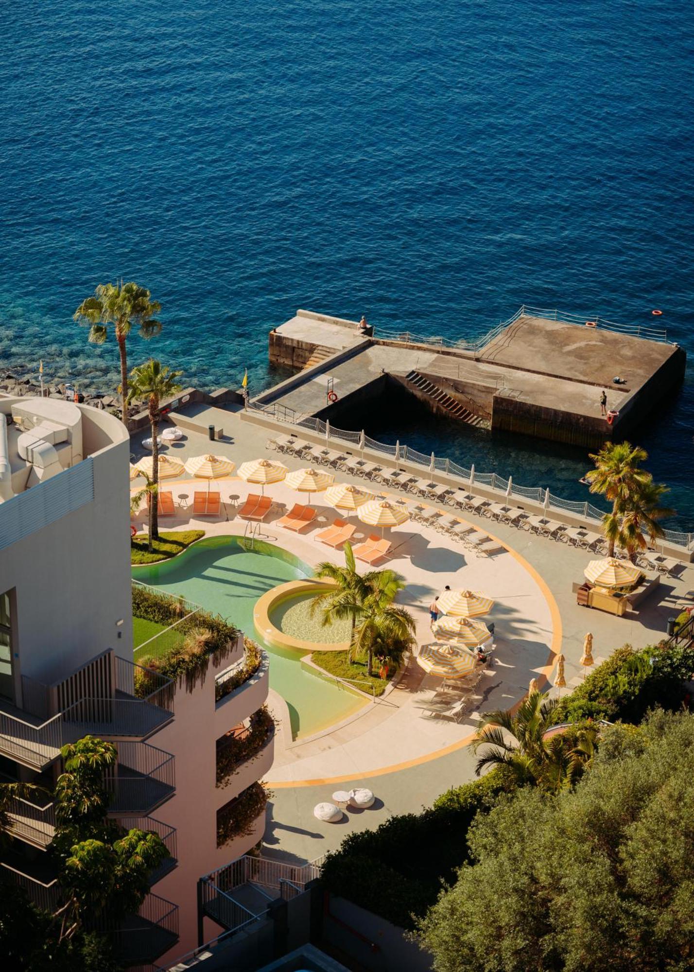 Next - By Savoy Signature Funchal  Luaran gambar